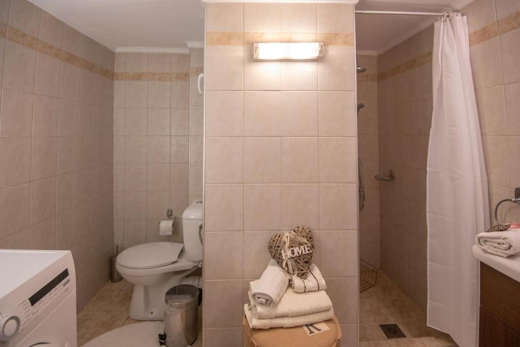 Lovely,Central, Spacious 2-Bedrooms Apartment Piraeus Buitenkant foto